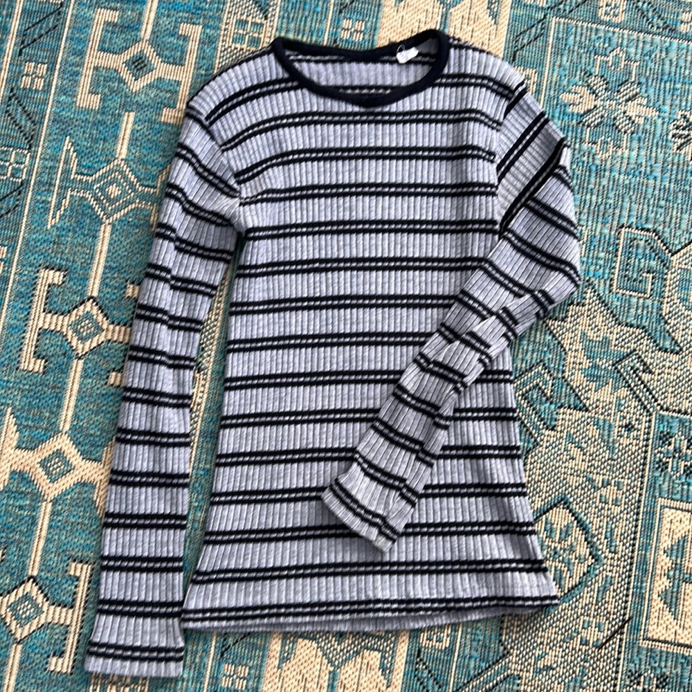 90s Vintage. Long Sleeve Shirt Gray with navy blue/black stripes.